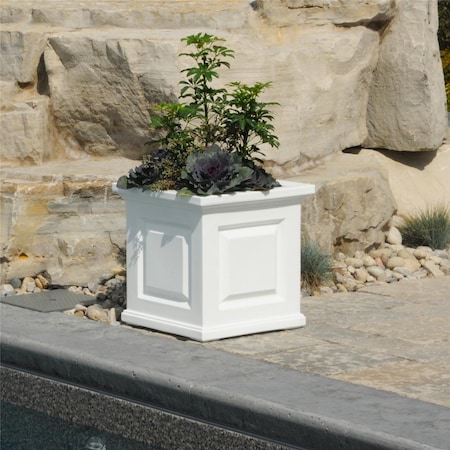 Lawnitator Nantucket 16x16 Planter White LA2621855